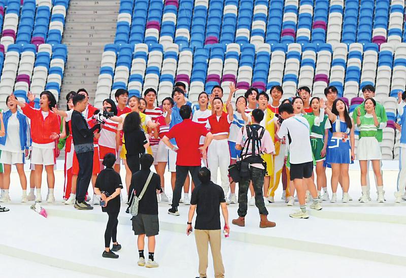 近日，成都大運會開幕式彩排在東安湖體育公園舉行。四川日報全媒體記者 華小峰 攝.jpg